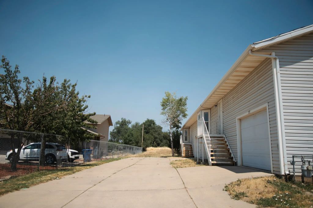 77 E 200 N, North Salt Lake