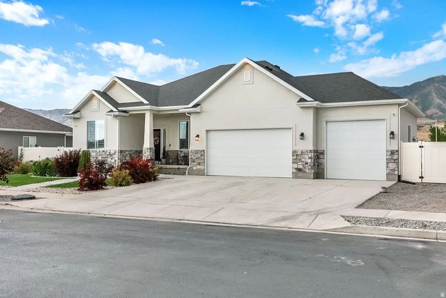 5050 N Cambridge Way, Stansbury Park