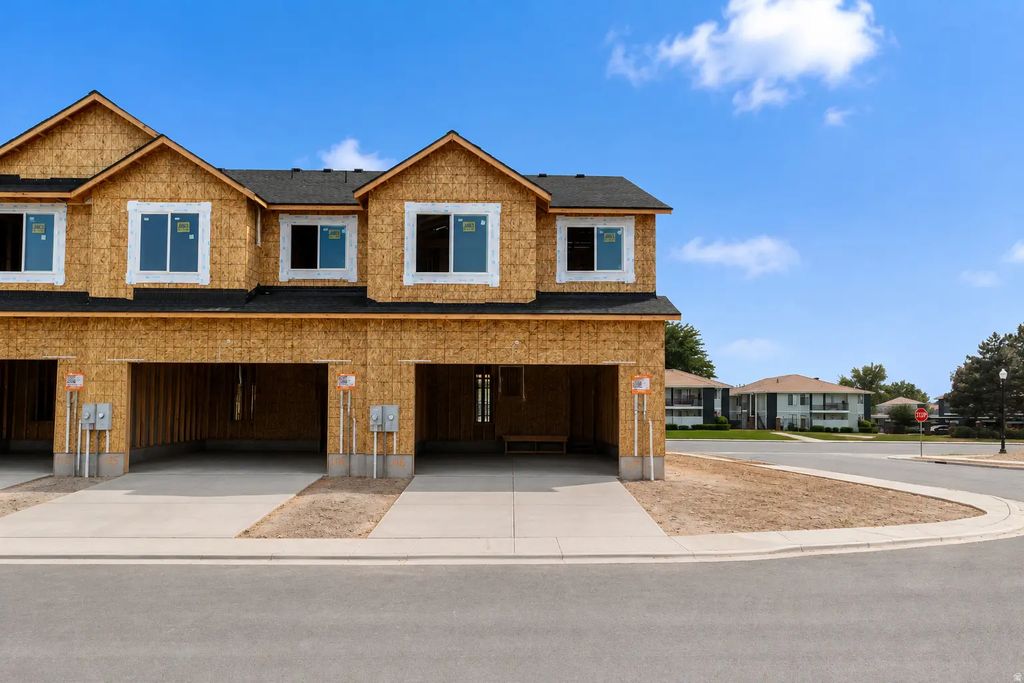 1815 W Alexandrite Way 101, West Valley City