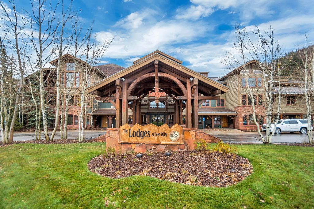 2900 E Deer Valley Dr B218, Park City