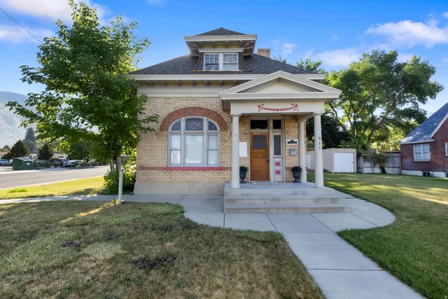 511 S Main St, Springville