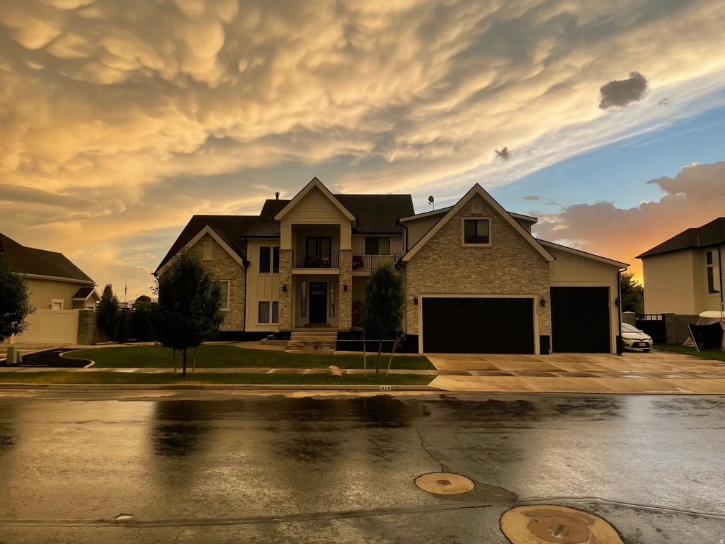1426 S 1450 W, Mapleton