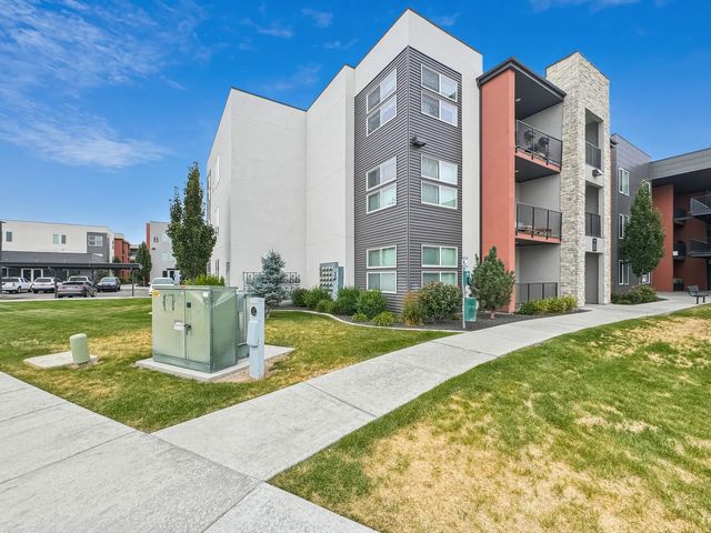 875 S Depot St 307c, Clearfield
