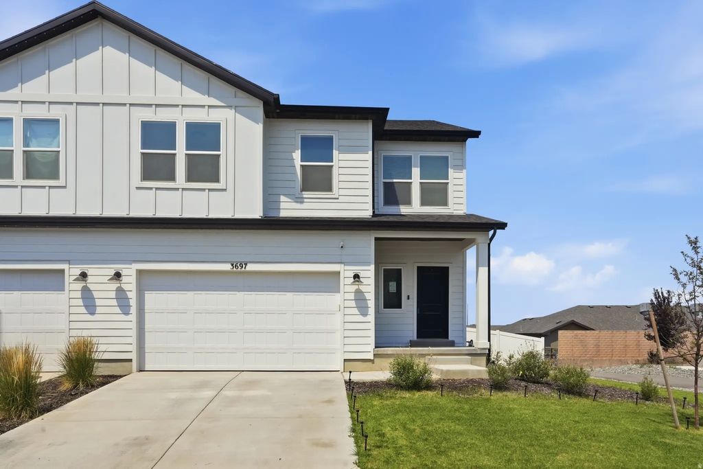 3697 N Eagle Meadow Dr, Eagle Mountain