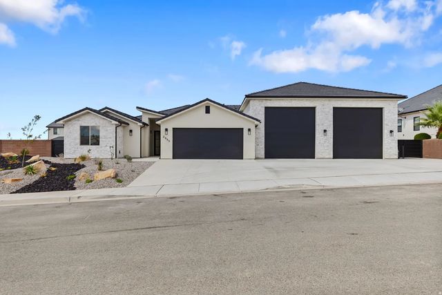 2955 E Rimrunner Dr, St. George