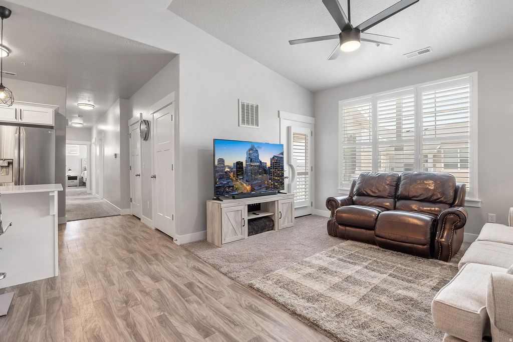 14642 S Mckellen Dr 303, Herriman