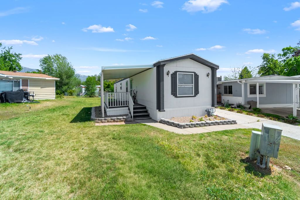 2600 N Hill Field Rd 103a, Layton