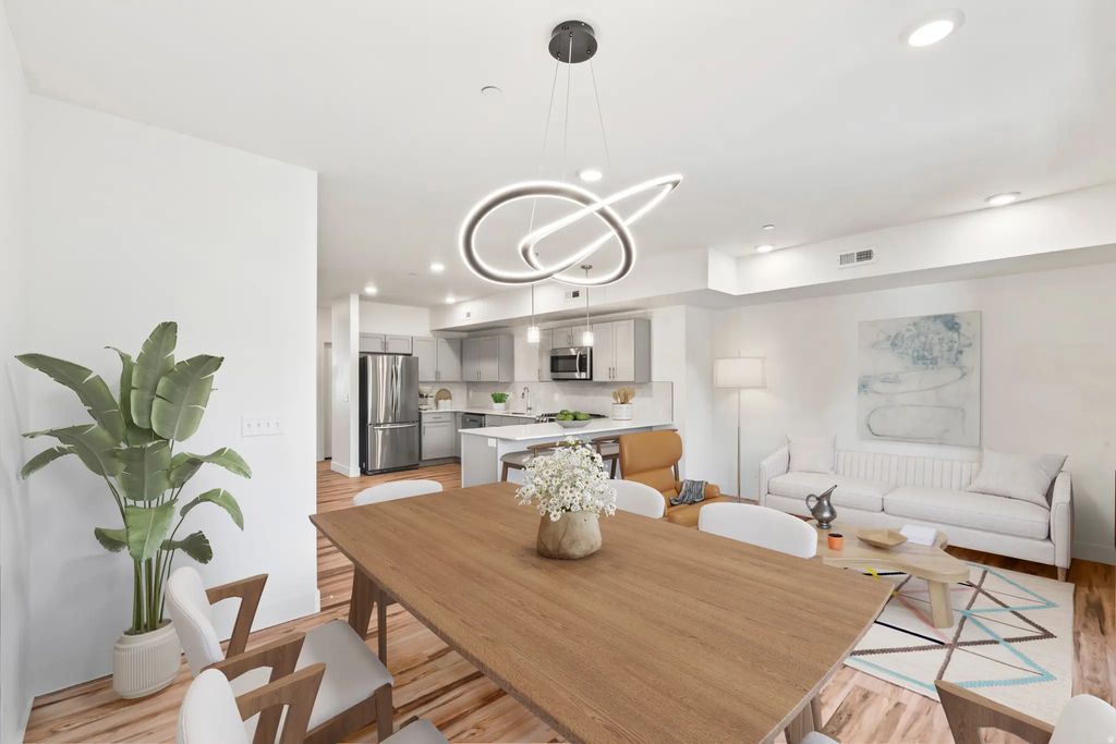 32 W 1700 S A-14, Salt Lake City