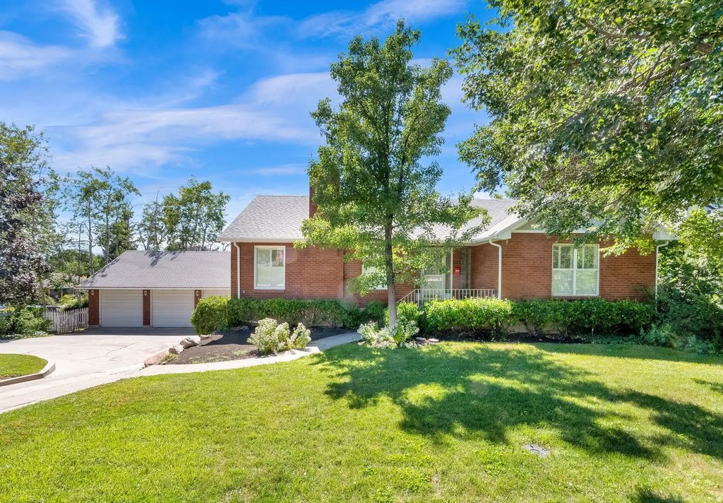 3632 S 2700 E, Millcreek