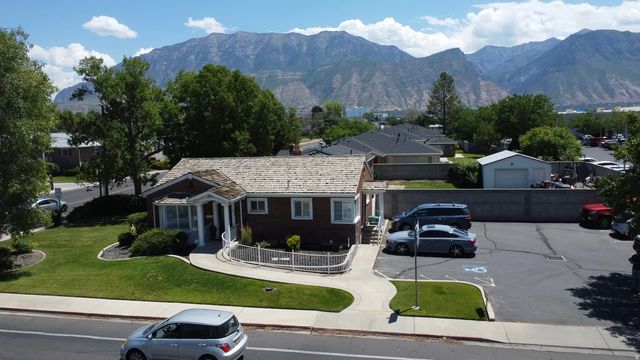 1215 S Main St, Orem