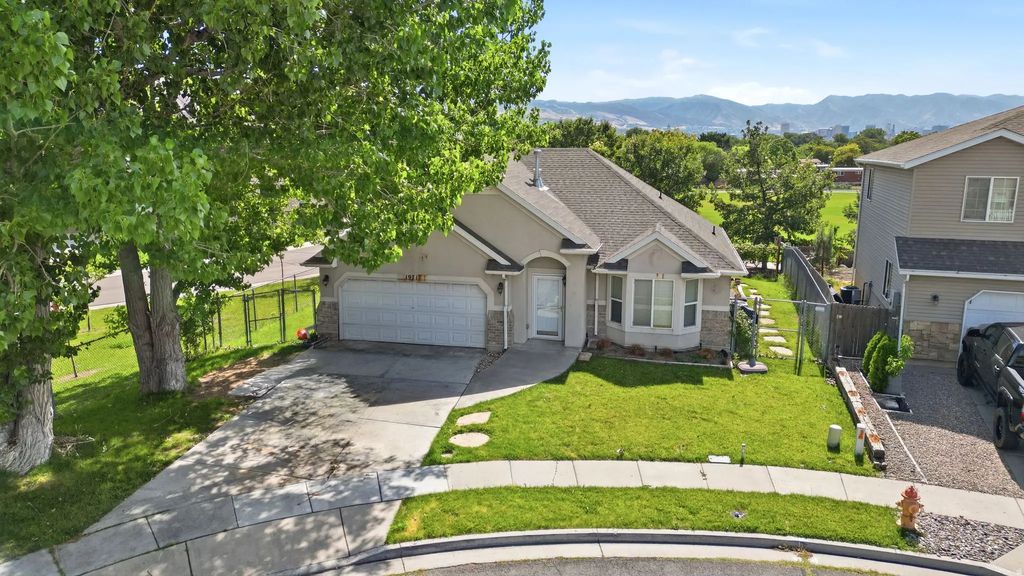 1971 W Floisand Cir, Salt Lake City