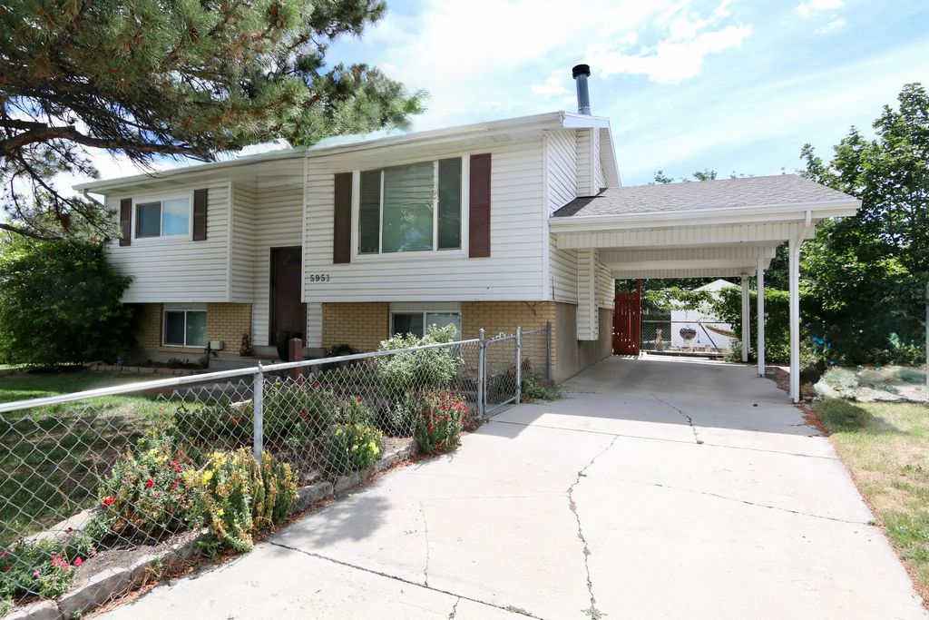 5951 S Sweet Basil W, Taylorsville