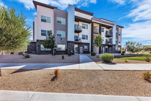 5801 S Garnet Dr 7201, St. George