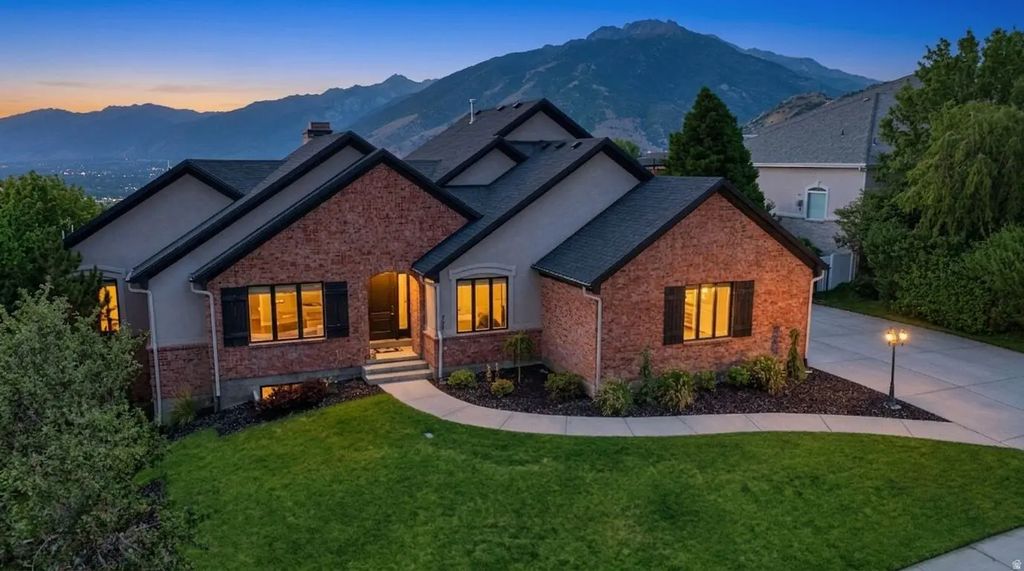 767 E Draper View Rd S, Draper