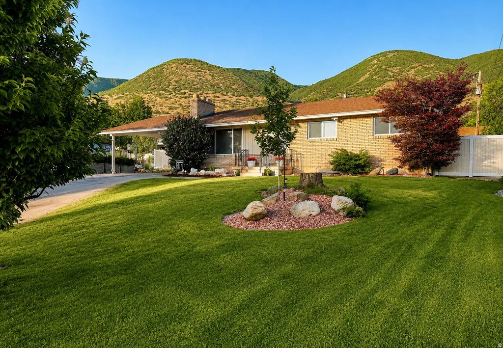 1020 Wil Mar Pl, Centerville