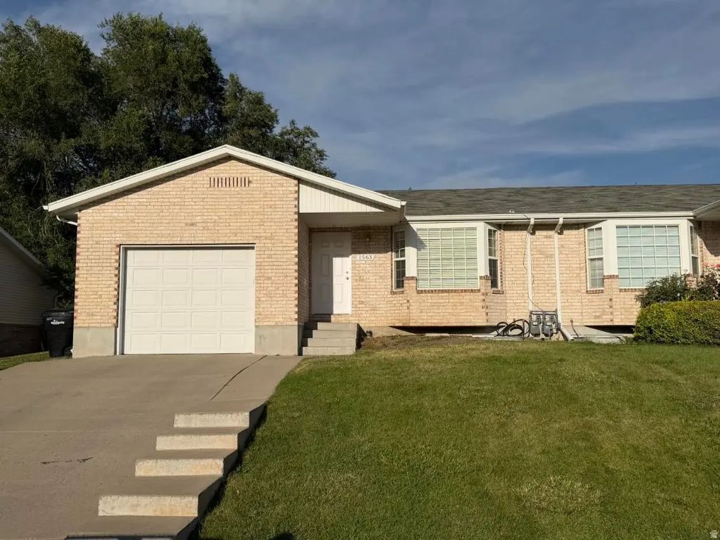 1563 S 600 E, Springville