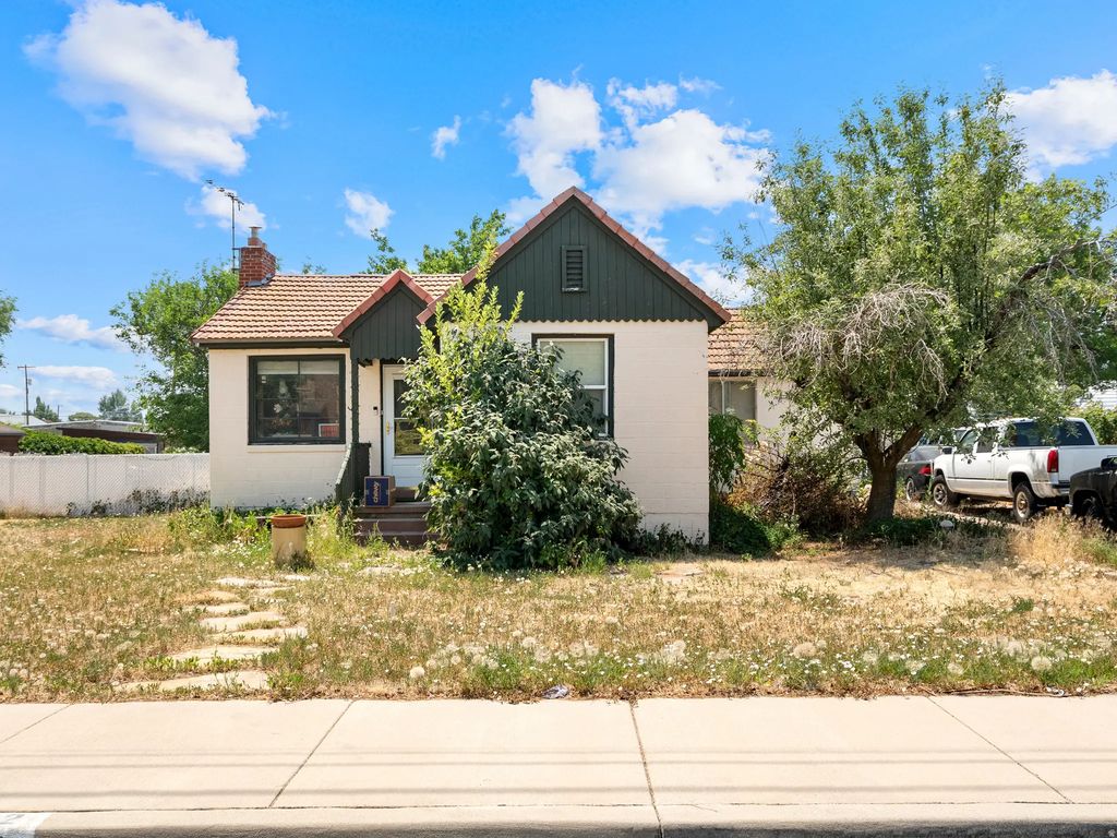72 E Cox Lane, Midvale