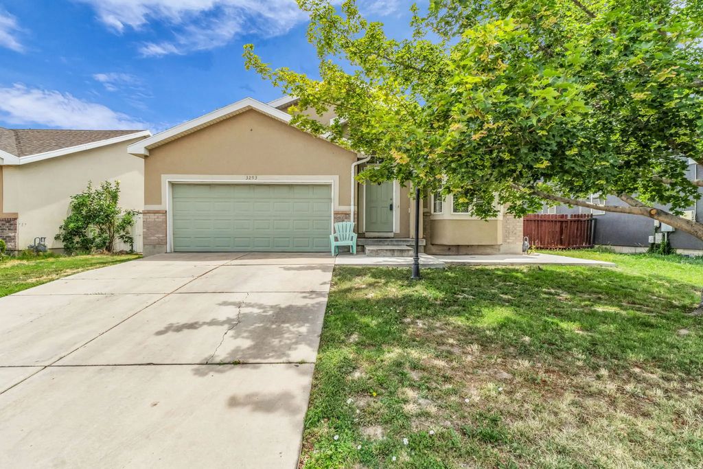 3293 W Brookway Dr, West Valley City