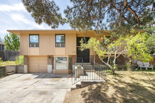 2968 E Cardiff Rd, Cottonwood Heights