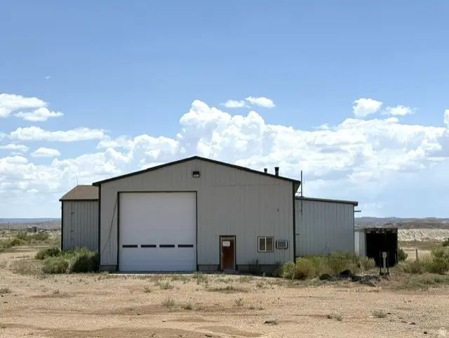 26454 S Glen Bench Rd, Vernal