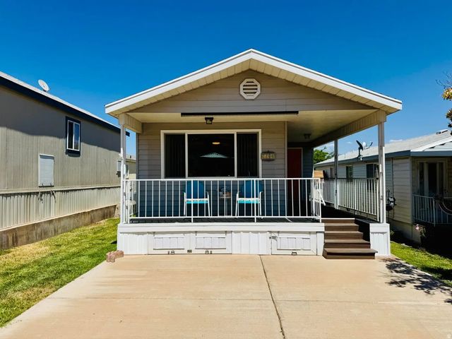 1150 W Red Hills Pkwy #150, Washington