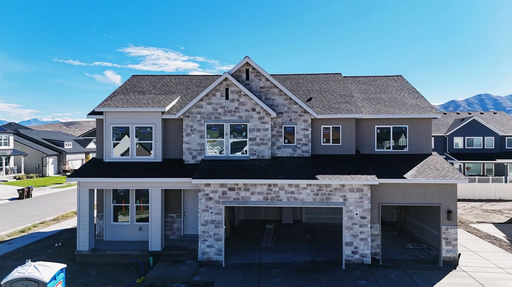 5444 N Honey Suckle Way, Eagle Mountain