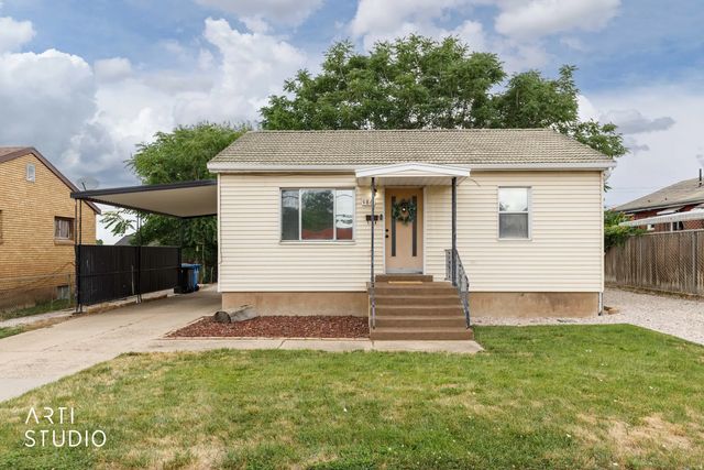 186 W 4800 S, Washington Terrace