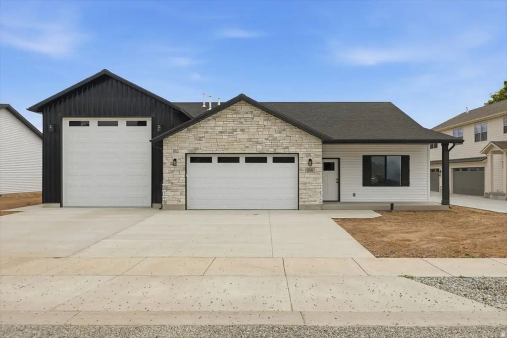 164 N 400 W, Preston