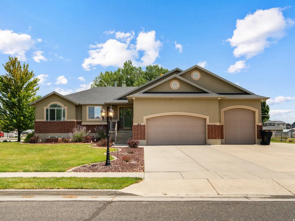 192 N 4600 W, West Point