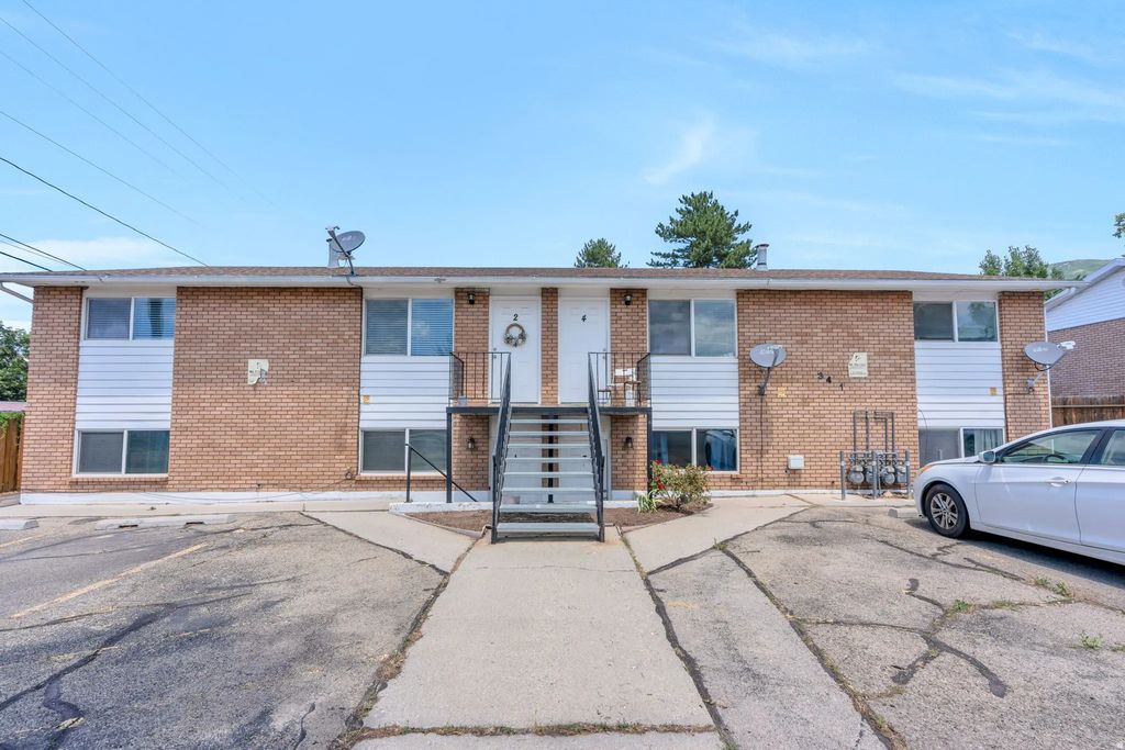 341 E 950 S, Springville