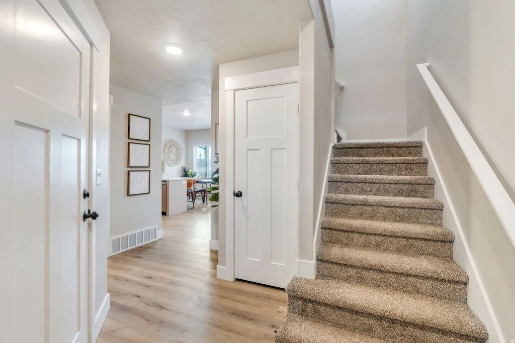 7206 W Lara Leigh Ln, Magna