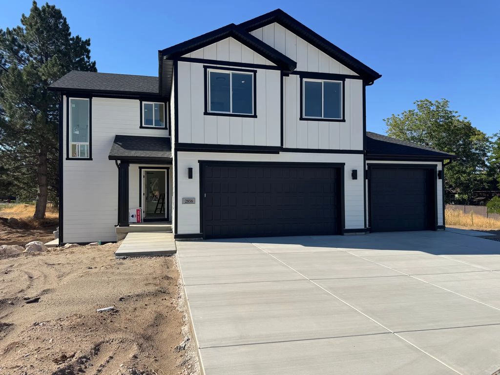 2858 E 1050 N, Layton