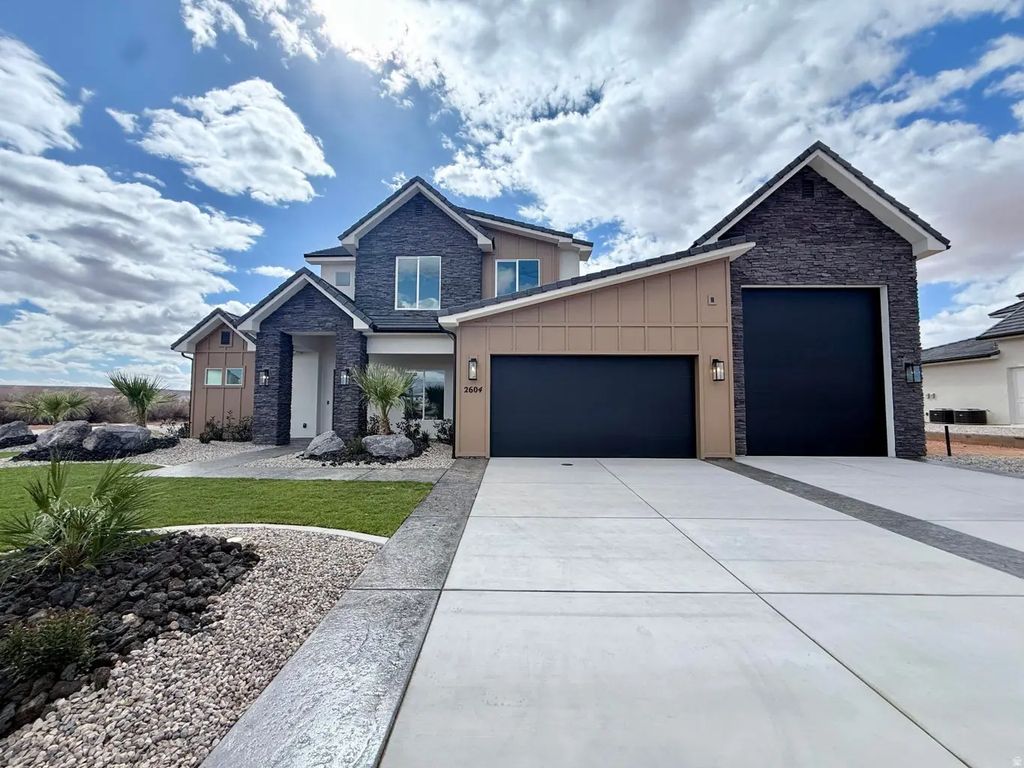 2604 E Suniva Way 216, St. George
