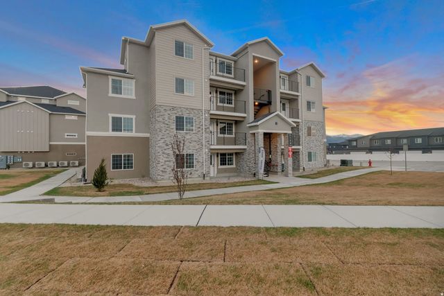2172 S Sawmill Blvd K-3403, Heber City
