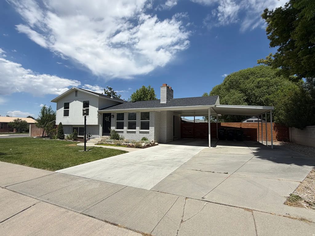 375 E 10560 S, Sandy