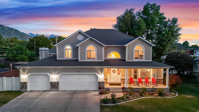 2208 E Fisher Ln, Millcreek
