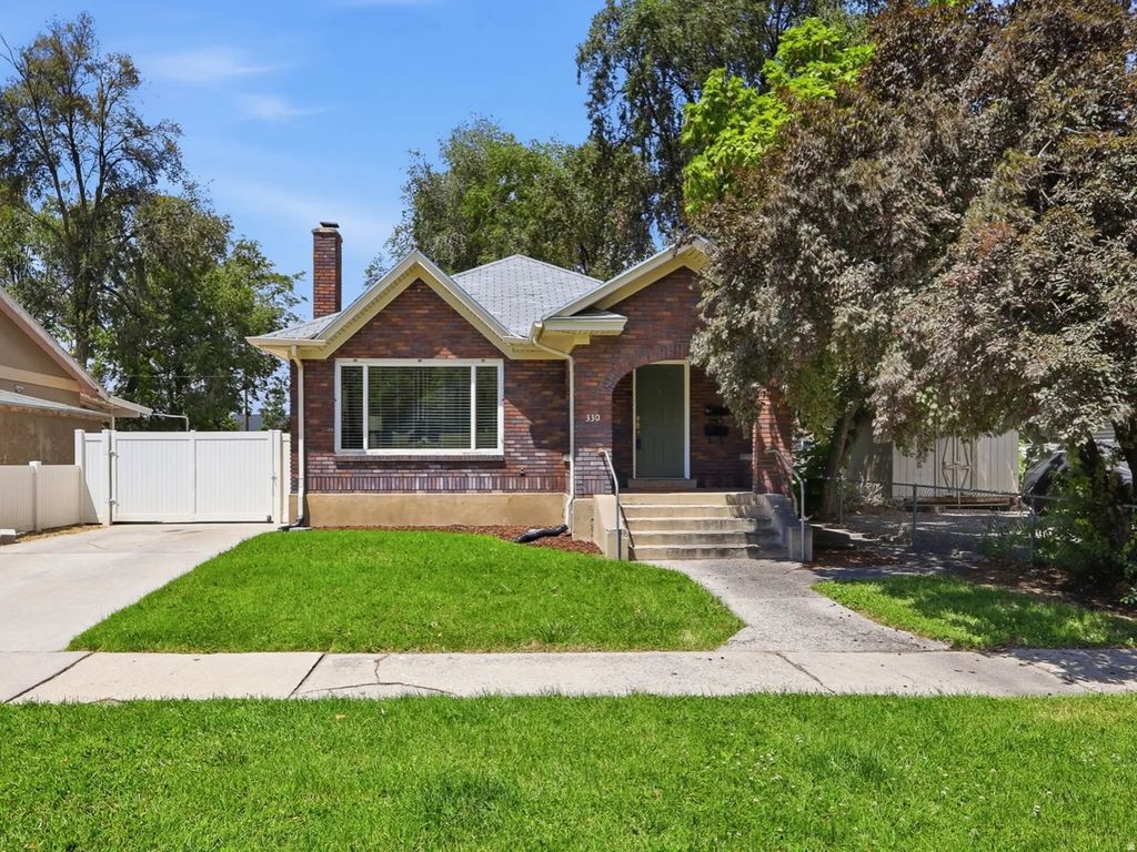 330 W 200 S, Provo