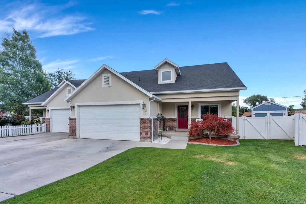 131 E 300 South Cir S, American Fork