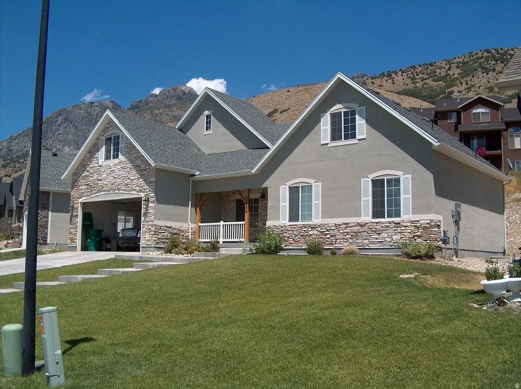 10486 Colonial Dr, Cedar Hills