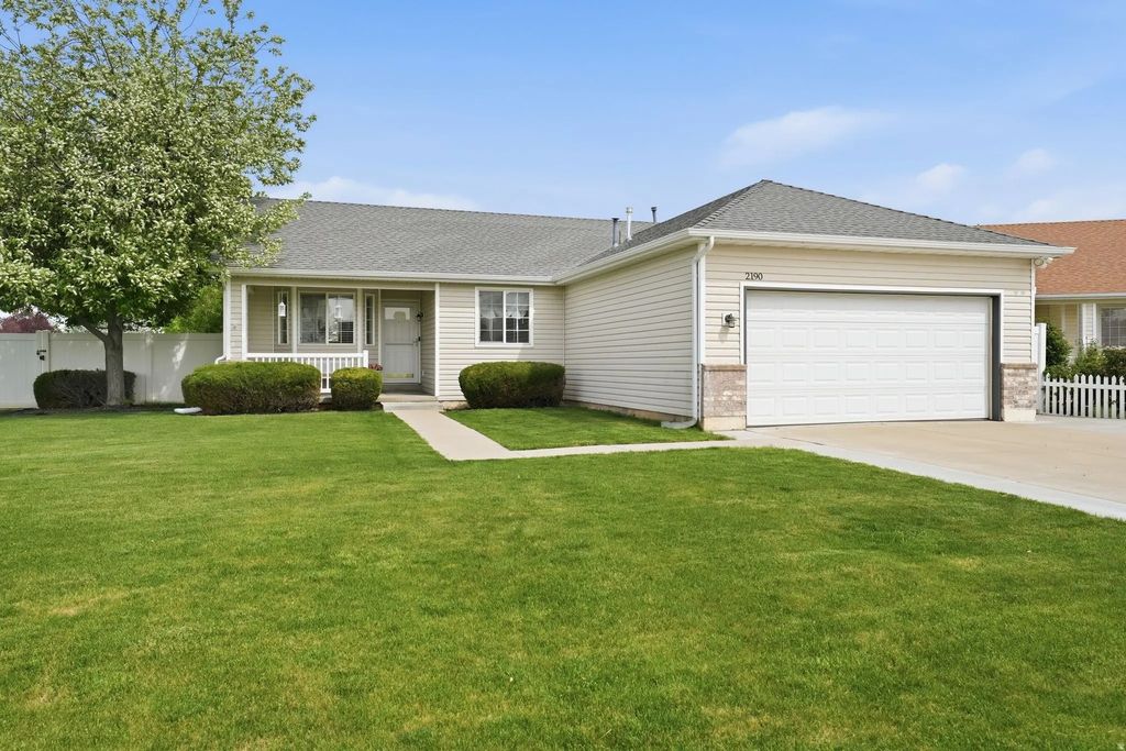 2190 W 1450 N, Layton