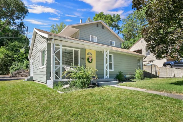 105 E Country Club Dr S, South Ogden