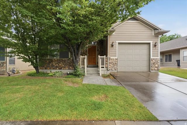 5223 W Swift Water Way, West Jordan