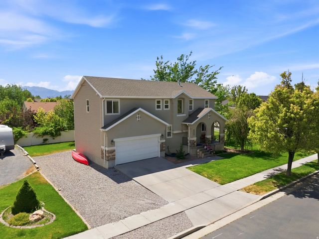 6053 Windlass Cir, Stansbury Park