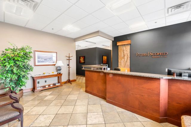 7430 S Creek Rd E 304c, Sandy