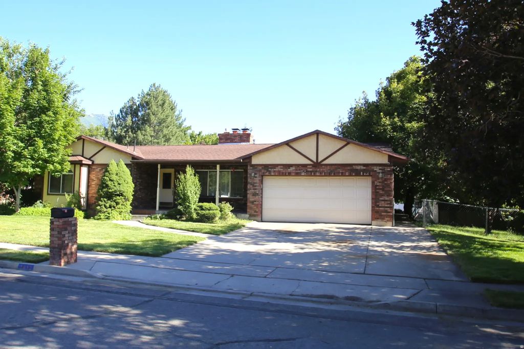 1612 E 450 S, Springville
