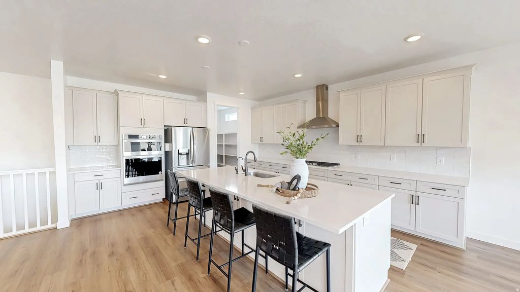 872 W Union Bench Dr, Mapleton