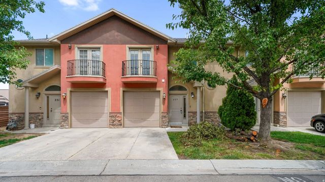255 Ailee Ln E, Salt Lake City