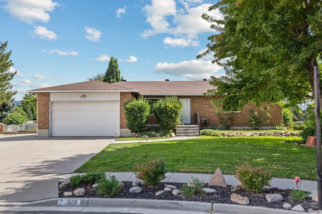 328 E Heather Ridge Cir, Sandy