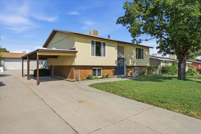 9728 S 1600 W, South Jordan