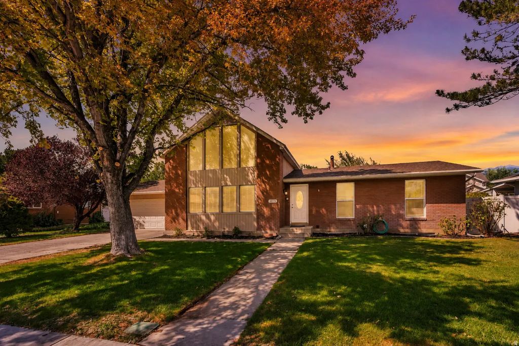 1073 E 120 S, Spanish Fork